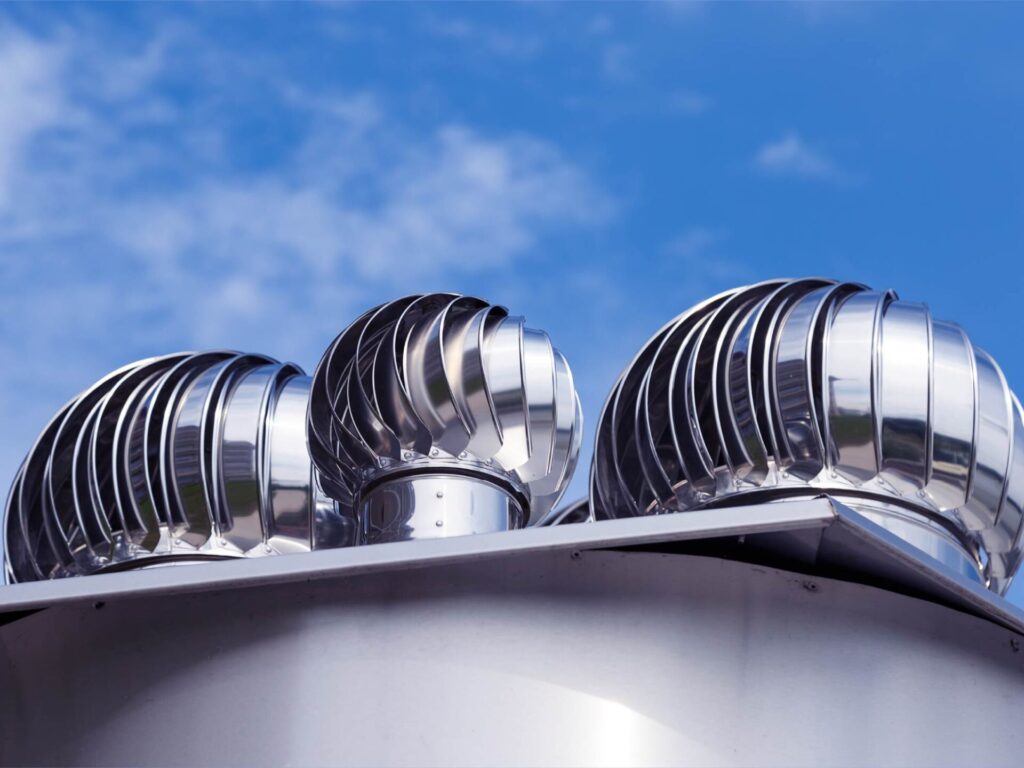 Os 6 principais tipos de exaustores comerciais e industriais